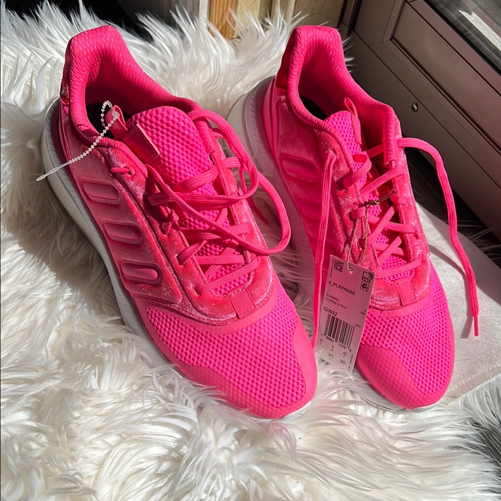Women's Pink Athletic Shoes